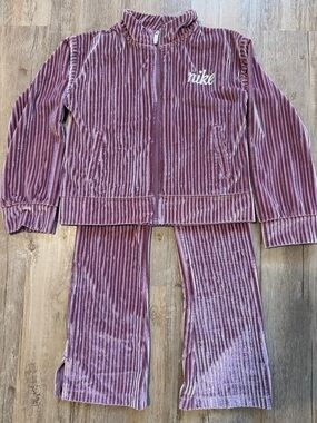 Nike 2-Piece Cozy Velvet Rib Track Set in Mauve Color - Sz 6X EUC